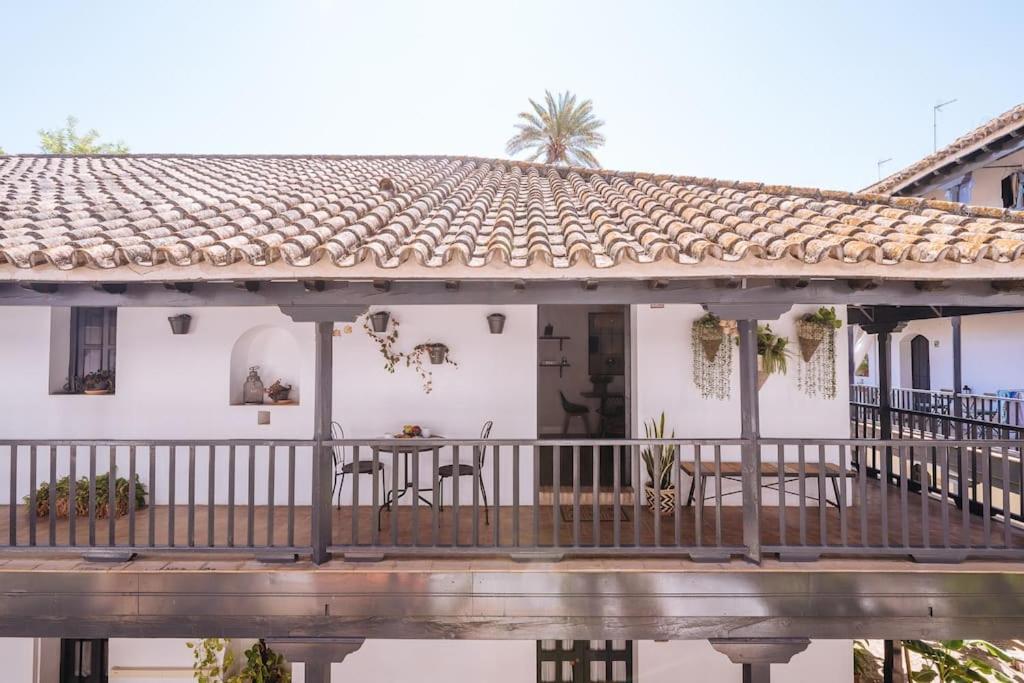 New Apartment In Traditional Building Of The XVI Century Sevilla Eksteriør billede