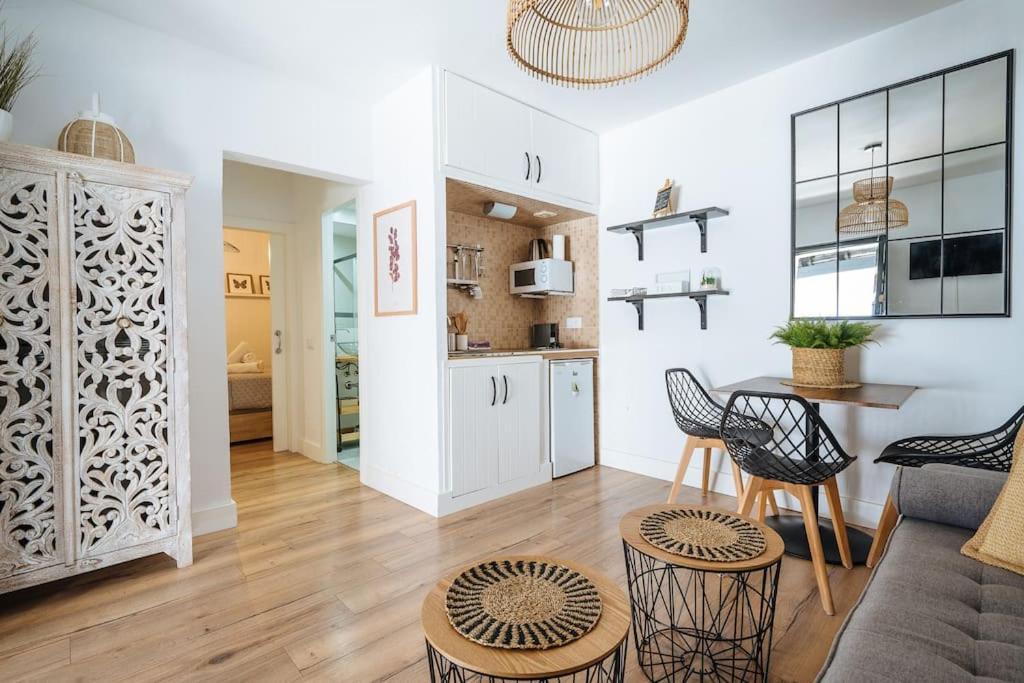 New Apartment In Traditional Building Of The XVI Century Sevilla Eksteriør billede